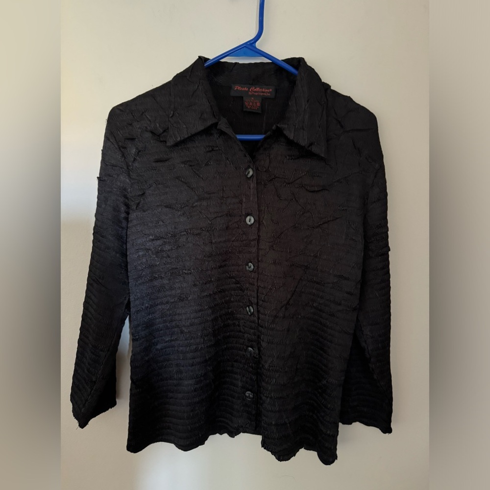 NWOT, Pleats Collection Woman’s Blouse, Size M